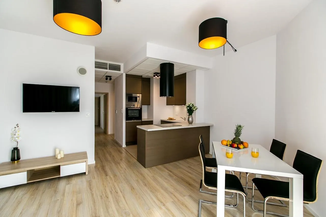 Varsovia Apartamenty Kasprzaka Aparthotel