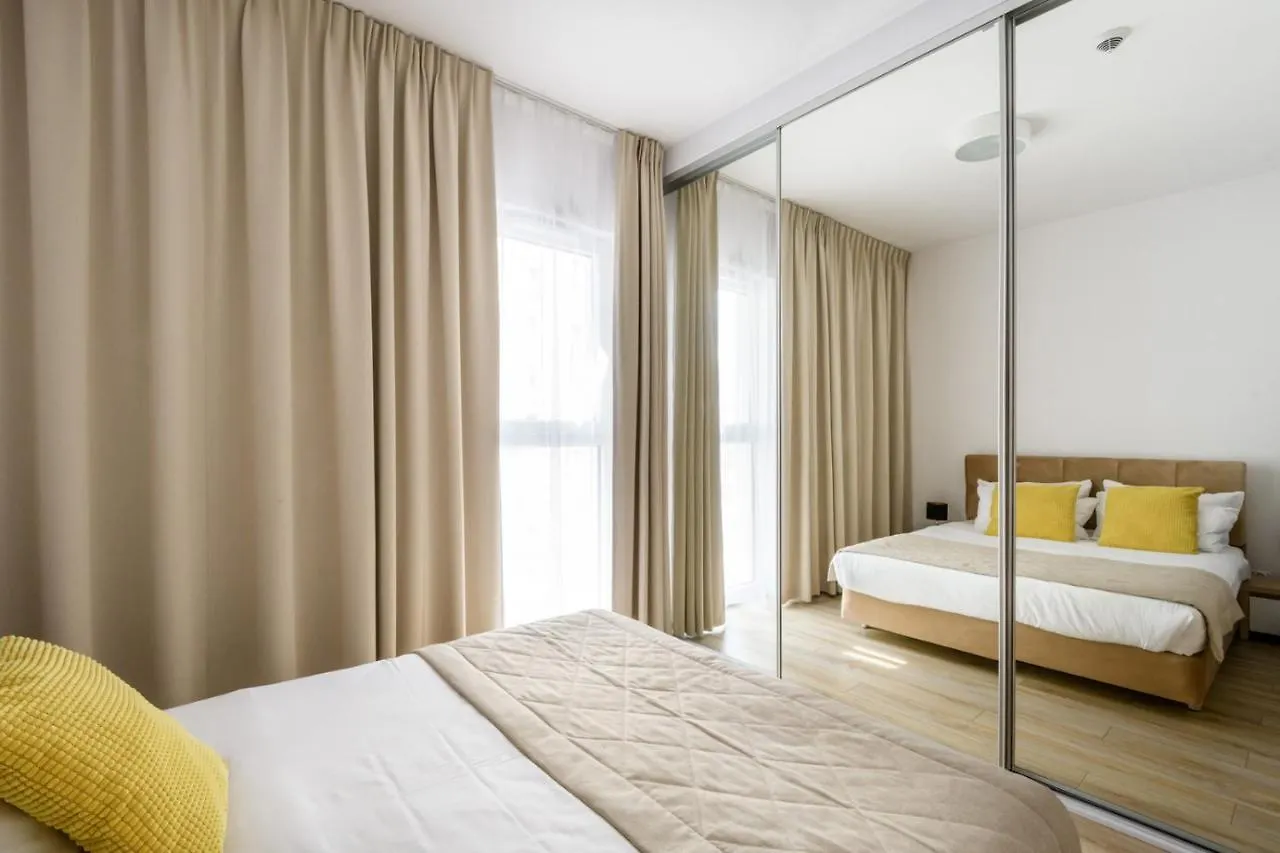 Varsovia Apartamenty Kasprzaka 4*, Warsaw Poland