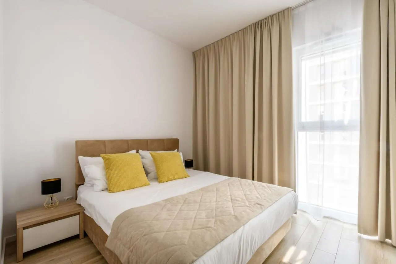 Varsovia Apartamenty Kasprzaka Aparthotel Warsaw