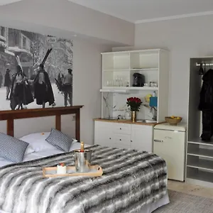 Folk & Art Krupowki 25 Apartment Zakopane