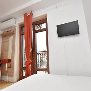 Hostal - Prywatne Breslavia